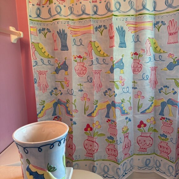 REDUCED NEW GIRL'S Shower Curtain Set - Kids Bath Wastebasket + Curtain + Hooks… - Picture 2 of 15